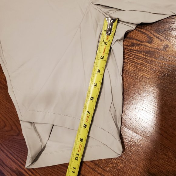 J. Crew 8" Flex Gramercy Tech Short in Stone - Picture 6 of 6